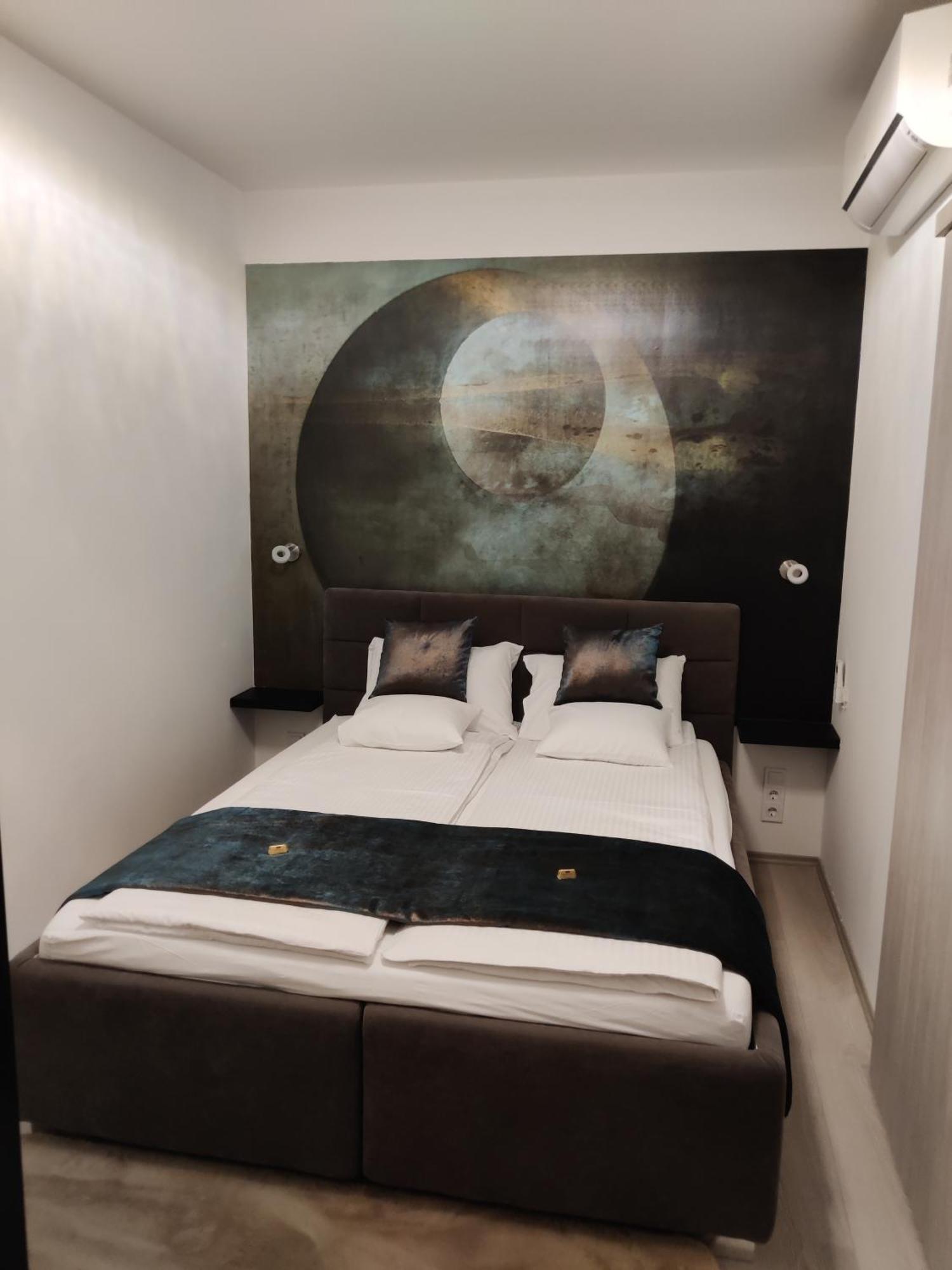 Belvaros Resort Apartman & Spa Szekesfehervar Exterior photo