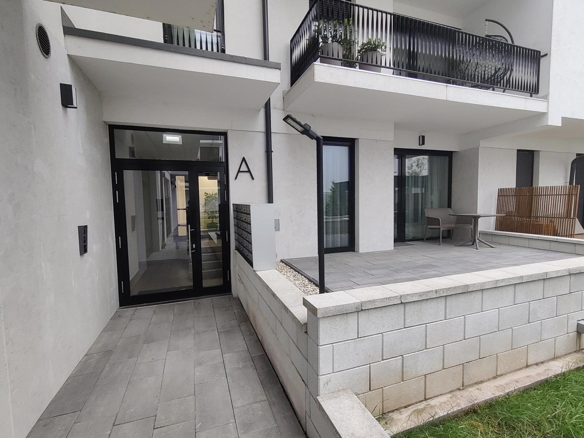Belvaros Resort Apartman & Spa Szekesfehervar Exterior photo